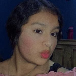 Meet your Posher, Mariana